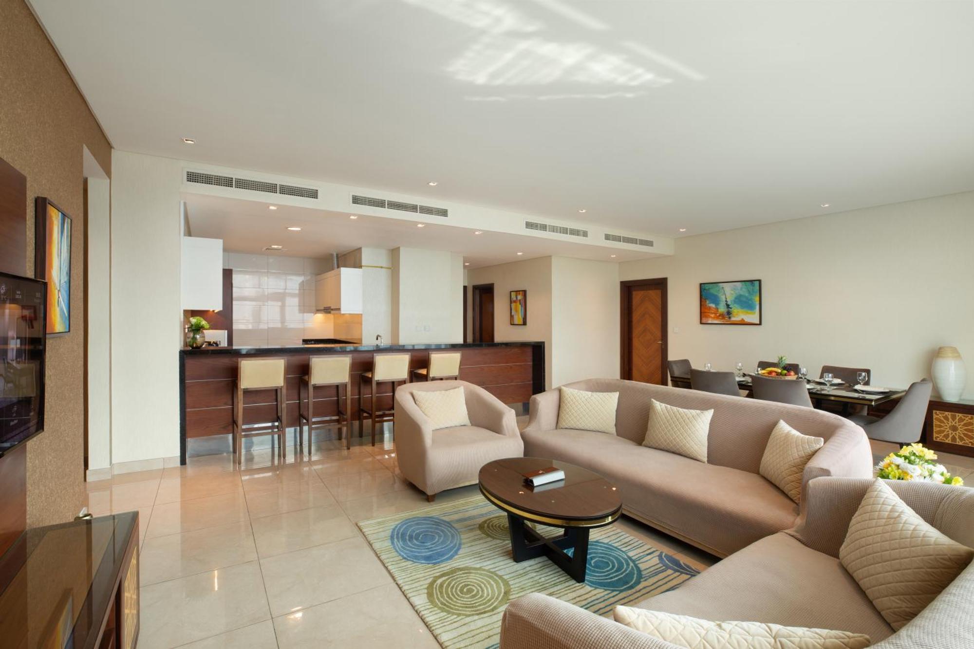Royal Continental Suites Business Bay Dubai Exterior photo A living room in a typical apartment