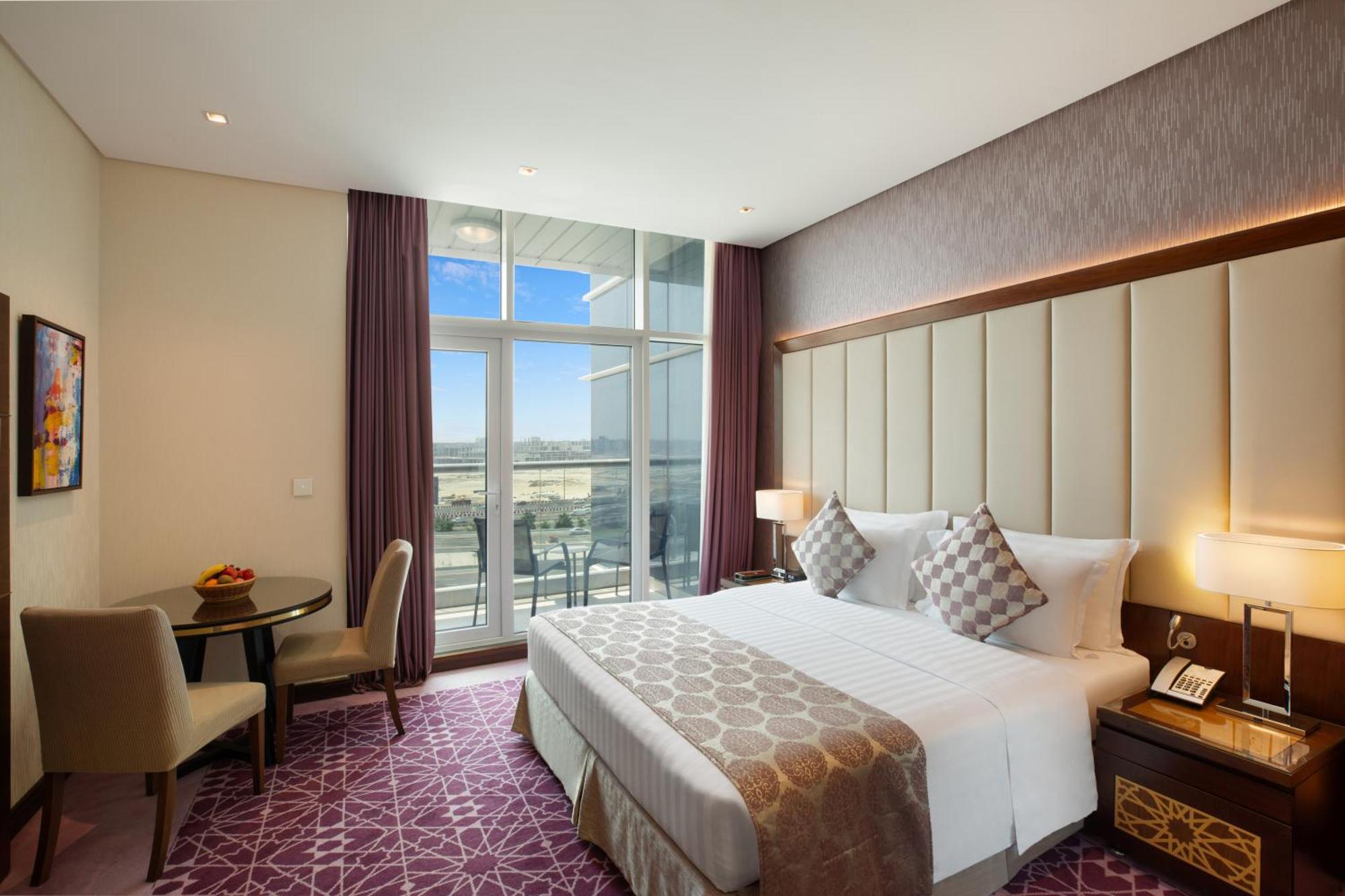 Royal Continental Suites Business Bay Dubai Exterior photo Deluxe Room